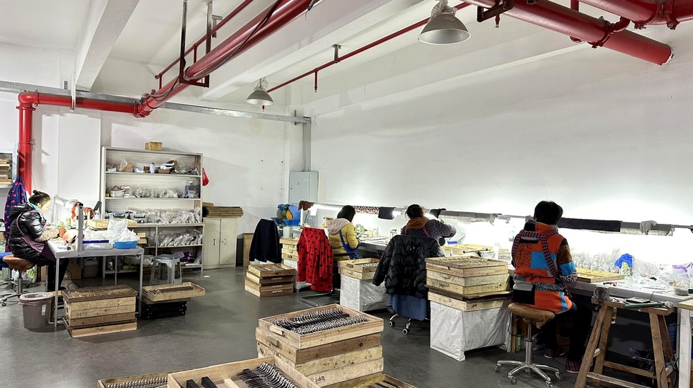 Factory inspection workroom preparing pet grooming shears for distributor orders